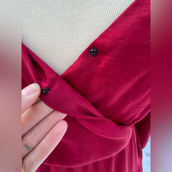 Burgundy long sleeve Vici dress size medium - Picture 7 of 8